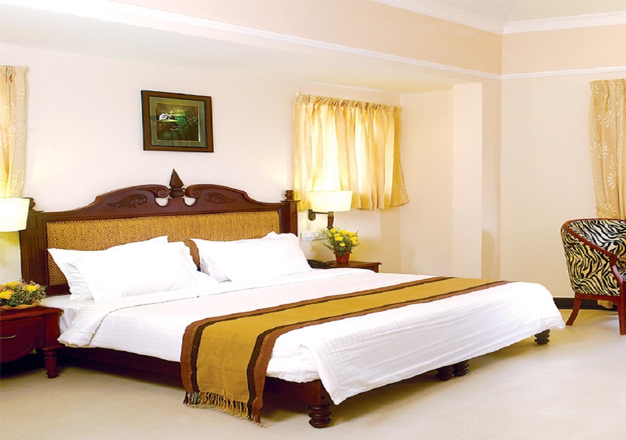 Отель Grand Thekkady Kumily Экстерьер фото