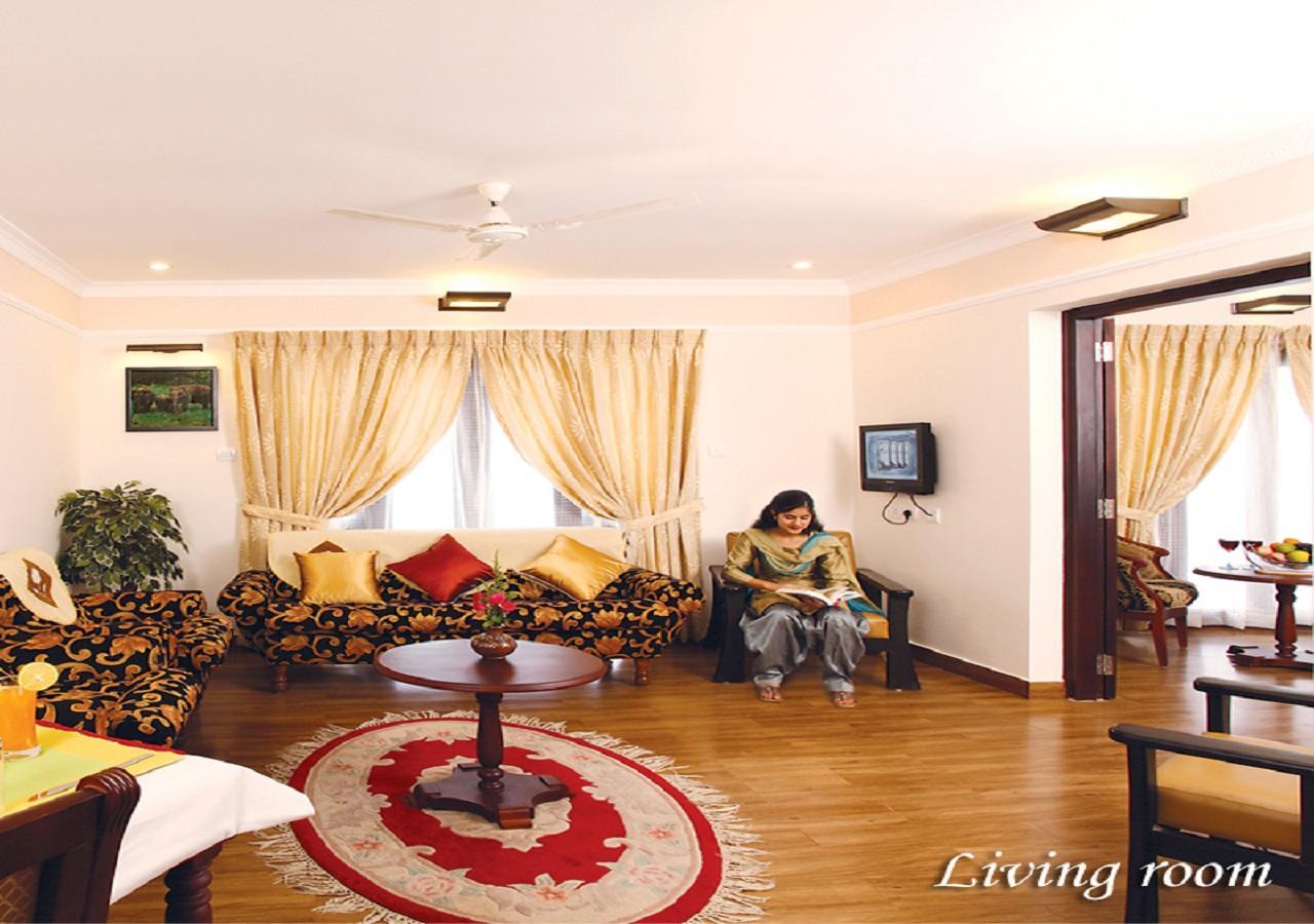 Отель Grand Thekkady Kumily Экстерьер фото