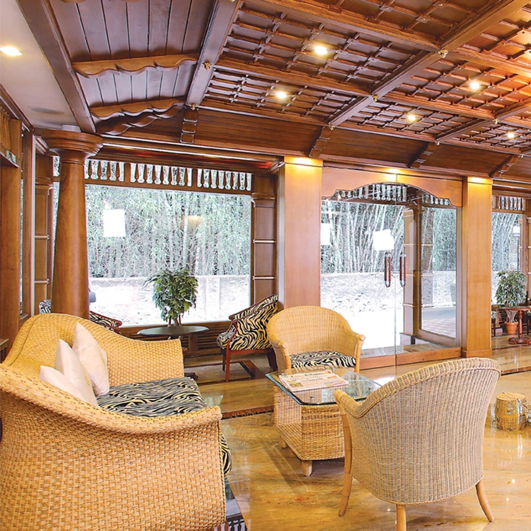 Отель Grand Thekkady Kumily Экстерьер фото
