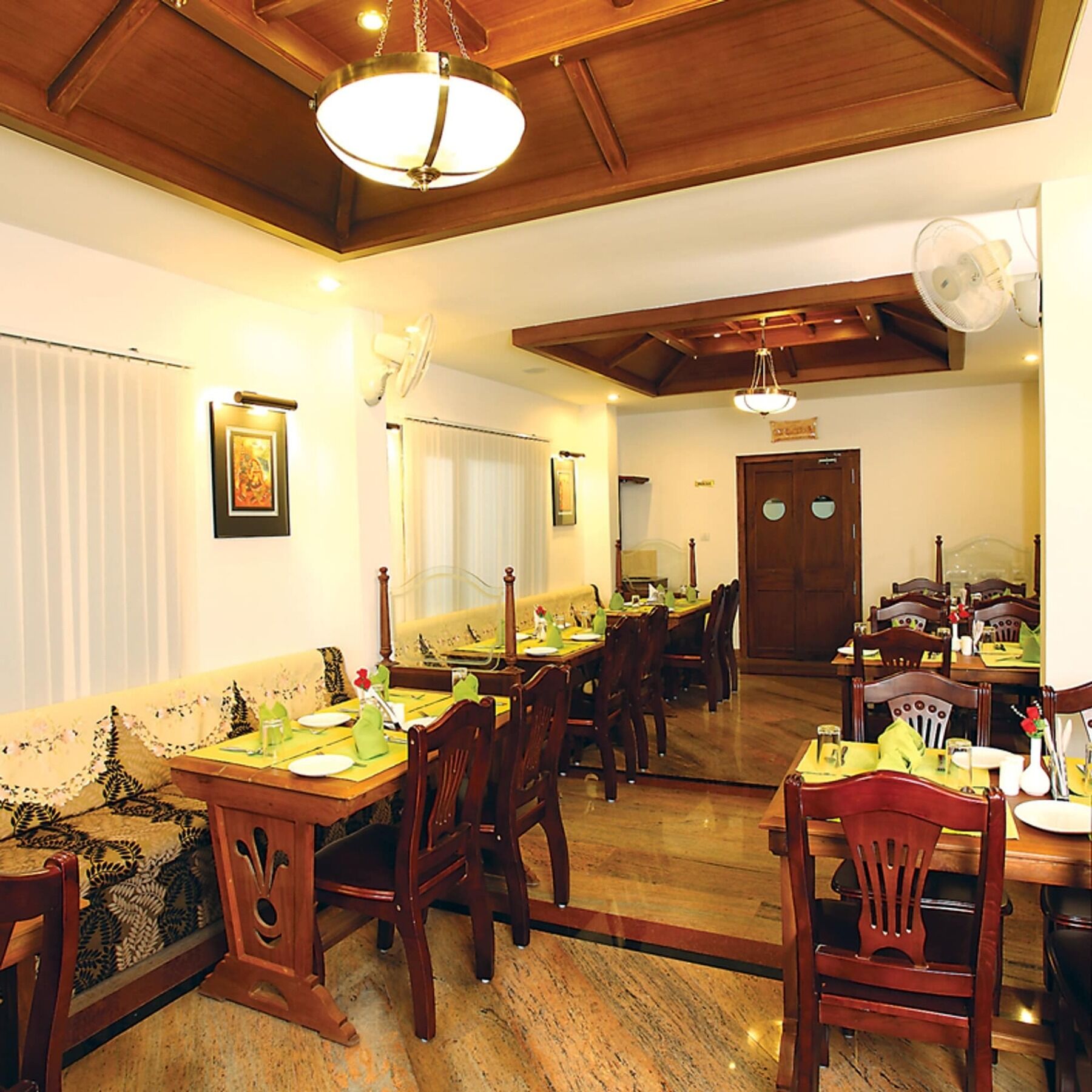 Отель Grand Thekkady Kumily Экстерьер фото